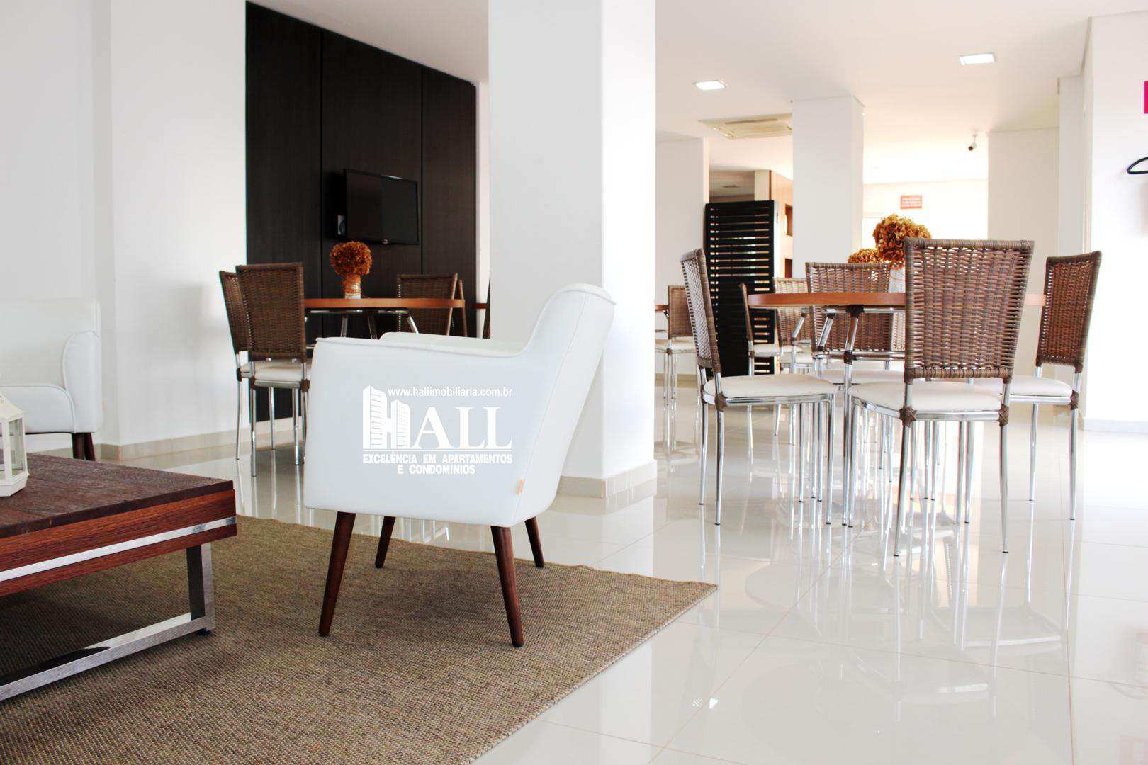 Apartamento à venda com 2 quartos, 66m² - Foto 19