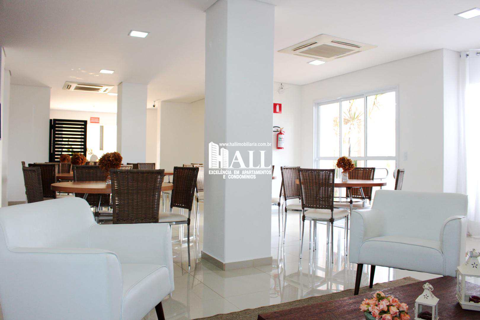 Apartamento à venda com 2 quartos, 66m² - Foto 20