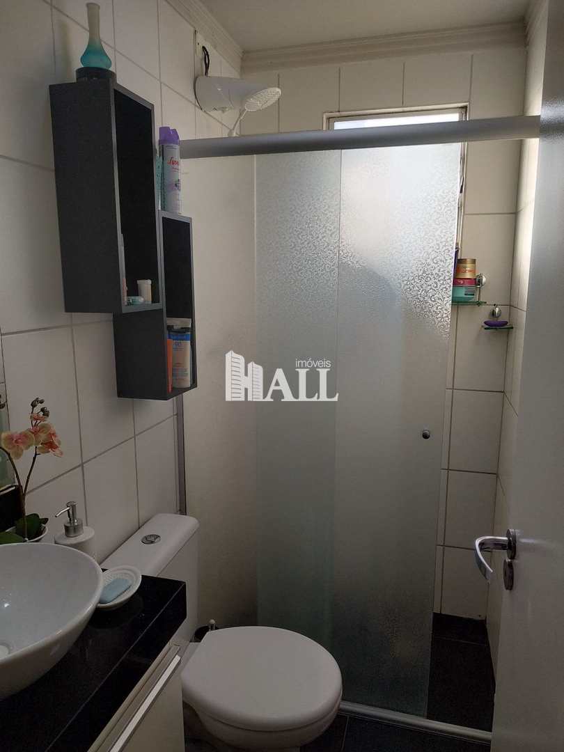 Apartamento à venda com 2 quartos, 42m² - Foto 18