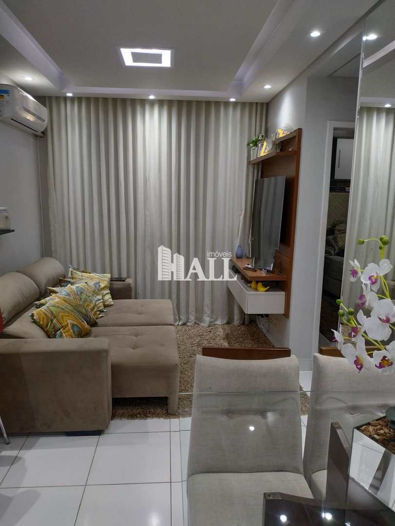 Apartamento à venda com 2 quartos, 42m² - Foto 1