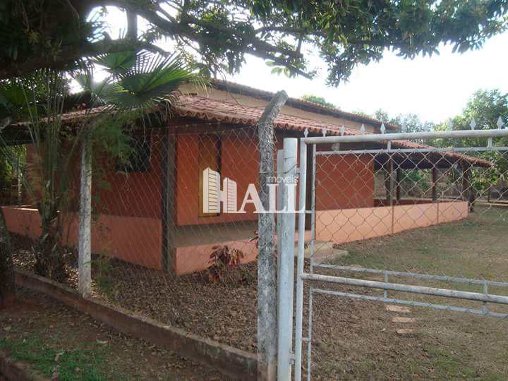 Fazenda à venda com 2 quartos, 200m² - Foto 12