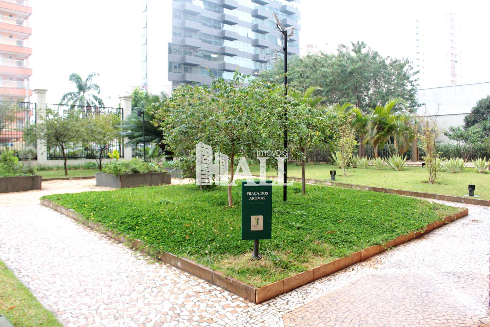 Apartamento à venda com 4 quartos, 104m² - Foto 29