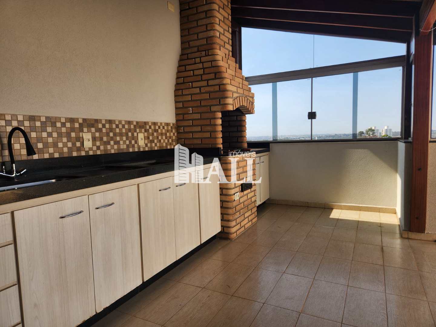 Cobertura à venda com 3 quartos, 90m² - Foto 1