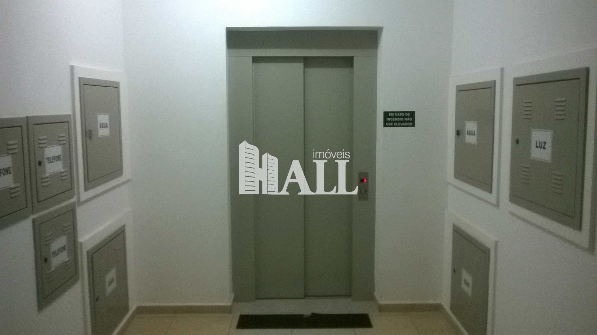 Apartamento à venda com 1 quarto, 70m² - Foto 19