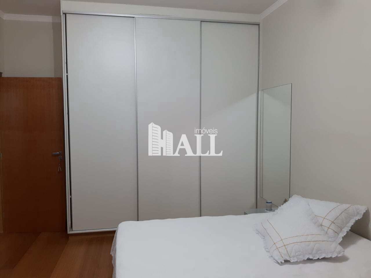 Apartamento à venda com 1 quarto, 70m² - Foto 12