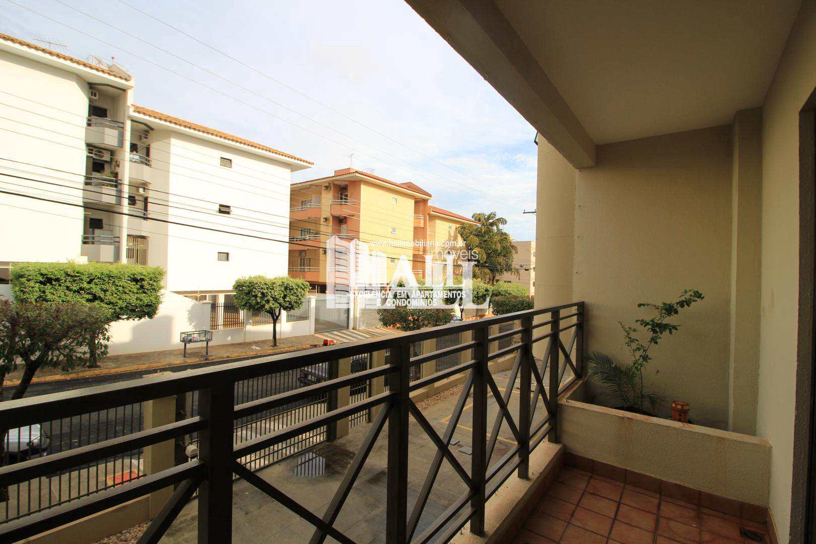 Apartamento à venda com 3 quartos, 95m² - Foto 22