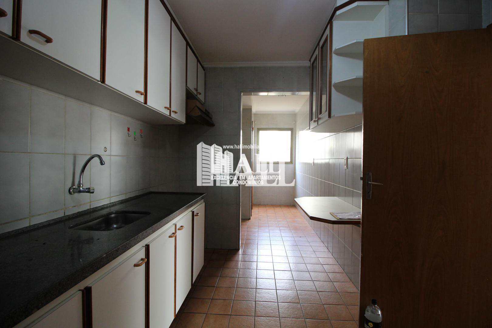 Apartamento à venda com 3 quartos, 95m² - Foto 14