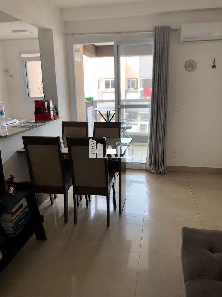 Apartamento à venda com 2 quartos, 57m² - Foto 1