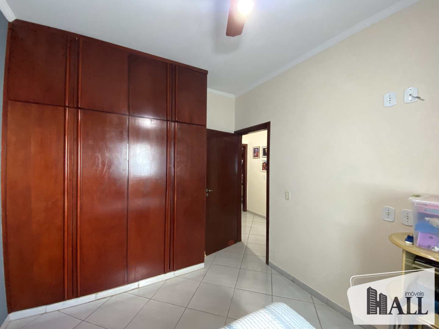 Casa à venda com 3 quartos, 200m² - Foto 15