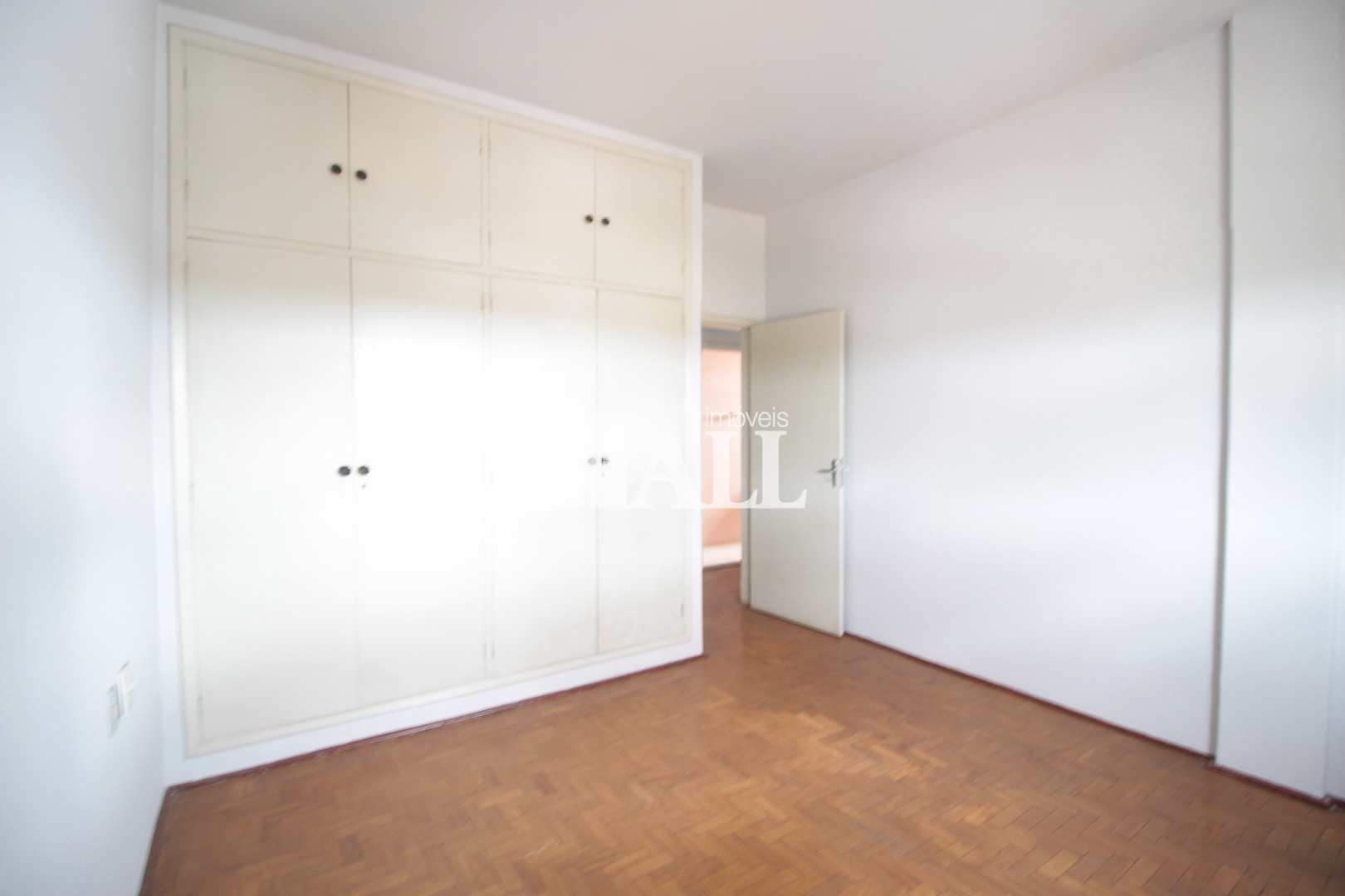 Apartamento à venda com 2 quartos, 105m² - Foto 5