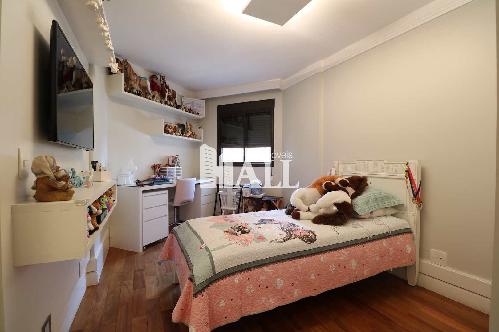 Apartamento à venda com 3 quartos, 200m² - Foto 9