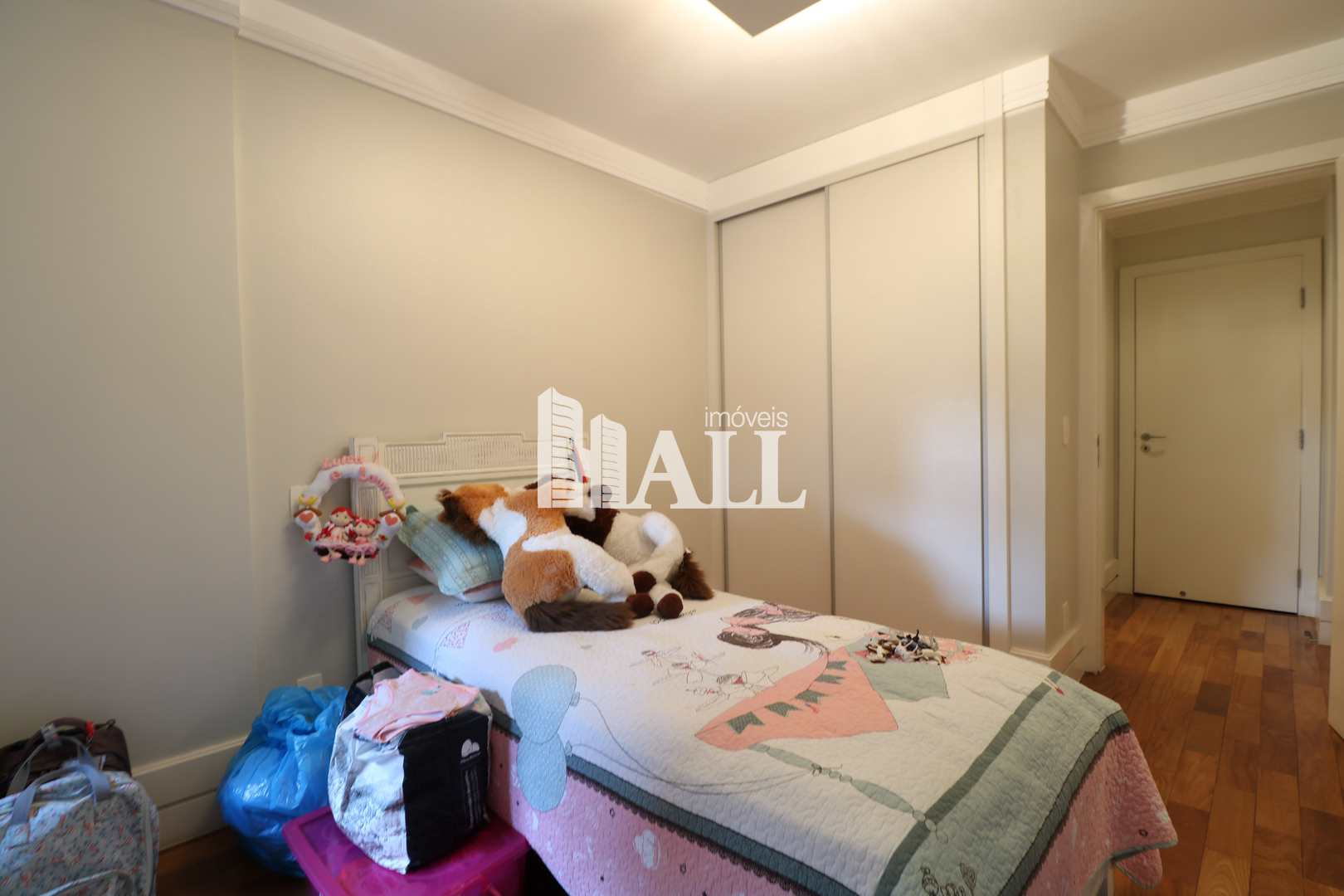 Apartamento à venda com 3 quartos, 200m² - Foto 10