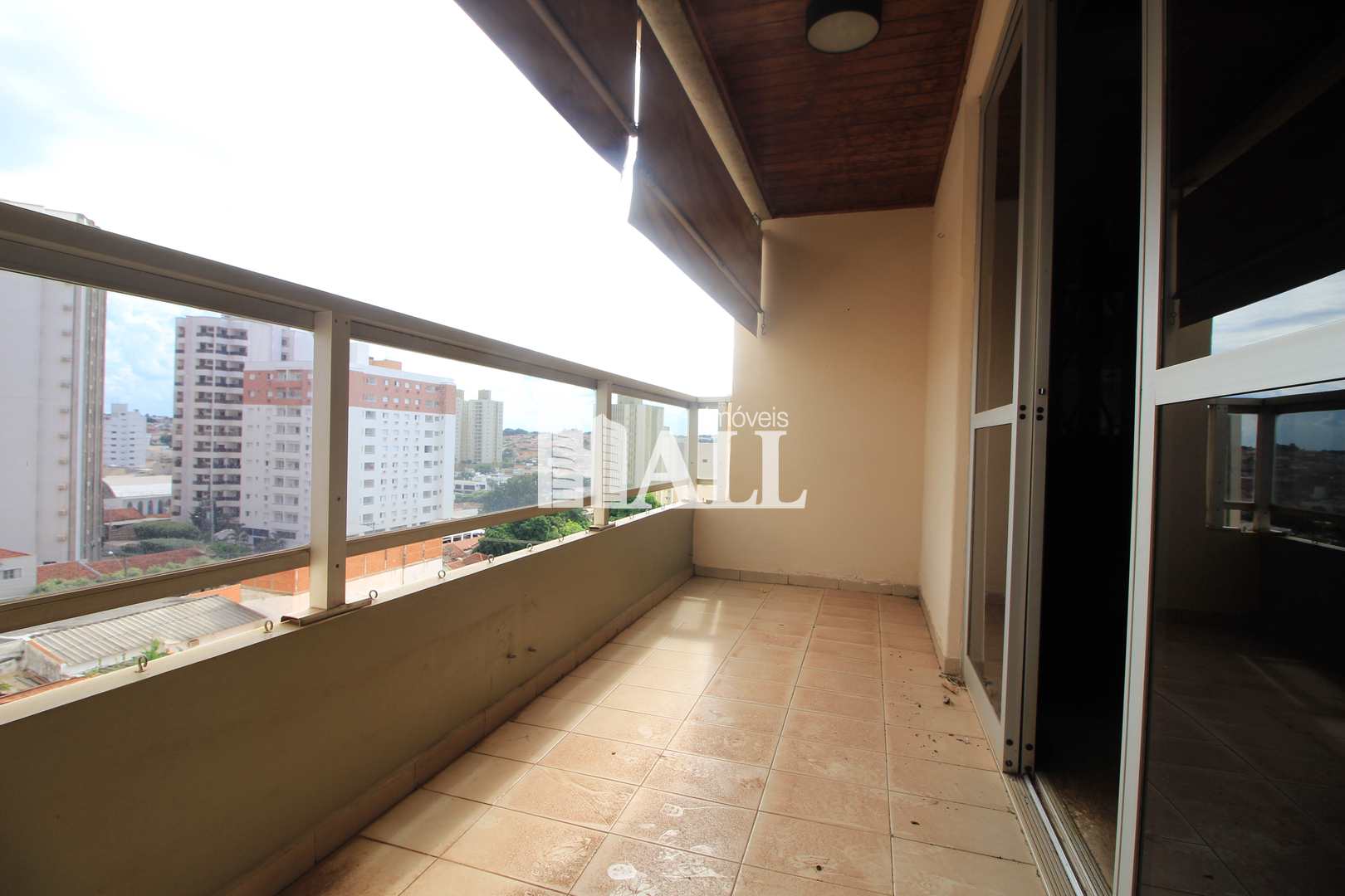 Apartamento à venda com 3 quartos, 190m² - Foto 9