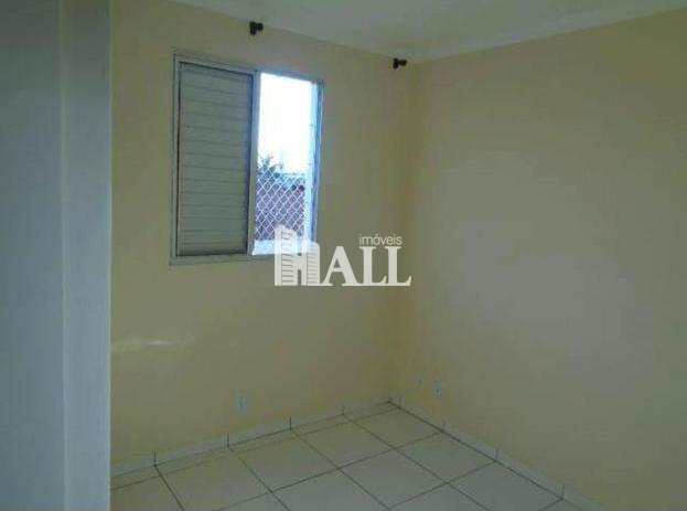 Apartamento à venda com 2 quartos, 58m² - Foto 3
