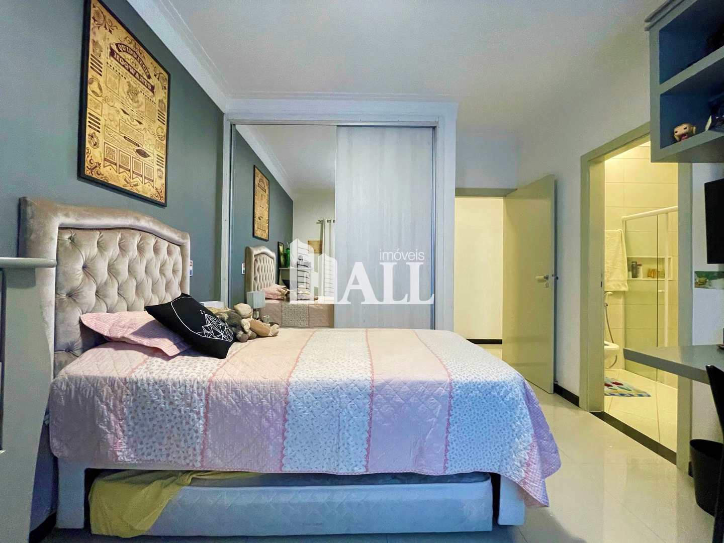 Casa de Condomínio à venda com 4 quartos, 420m² - Foto 11