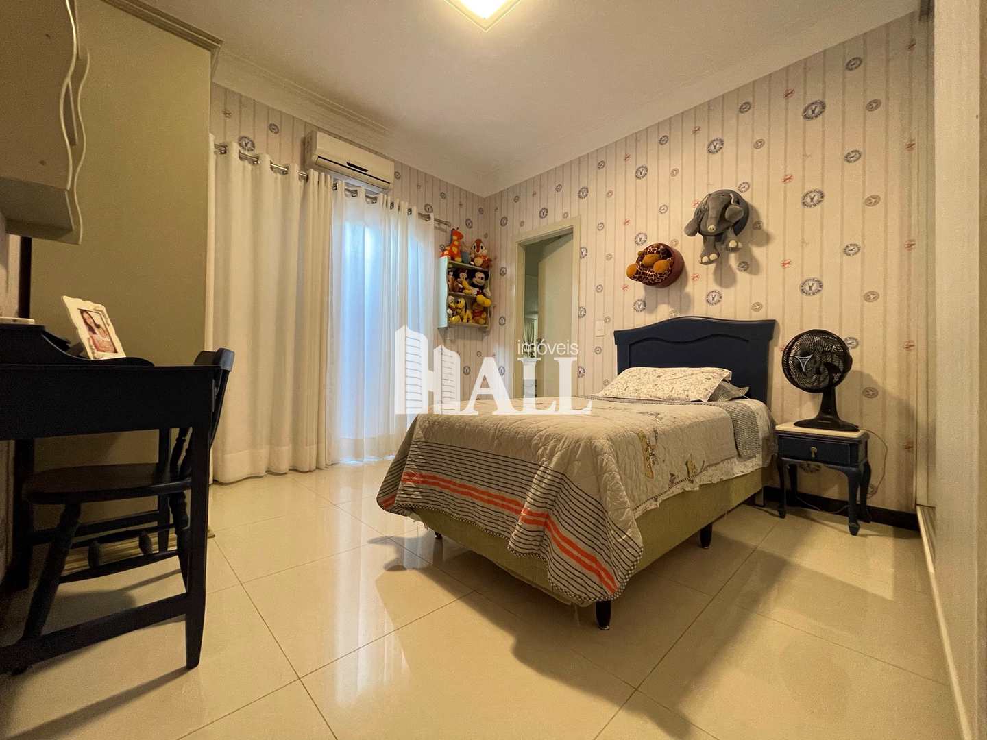 Casa de Condomínio à venda com 4 quartos, 420m² - Foto 13