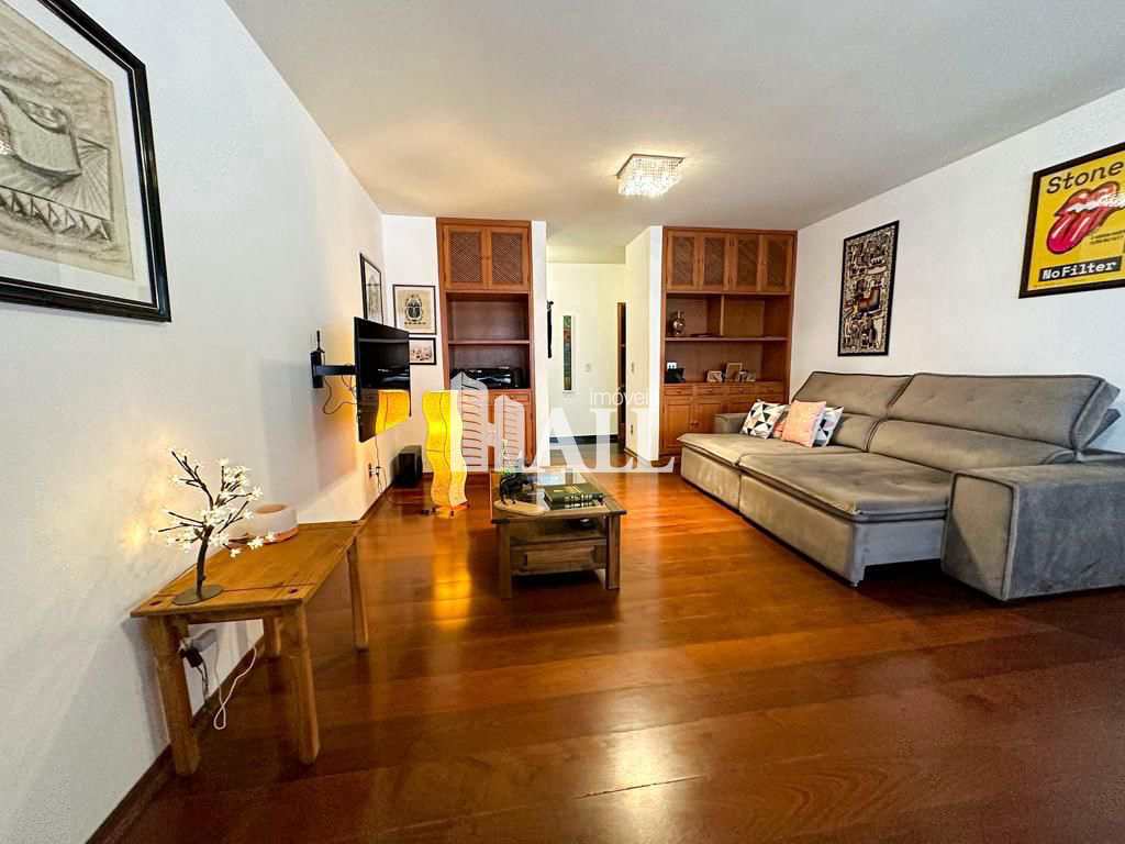 Apartamento à venda com 4 quartos, 239m² - Foto 1