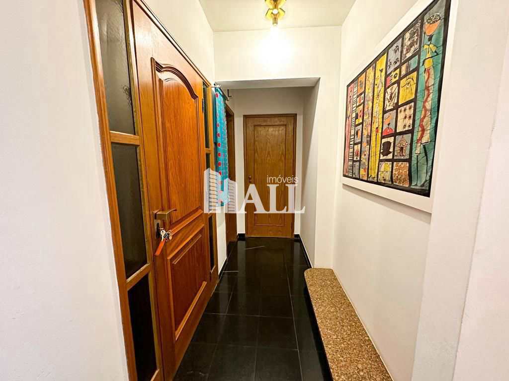 Apartamento à venda com 4 quartos, 239m² - Foto 4