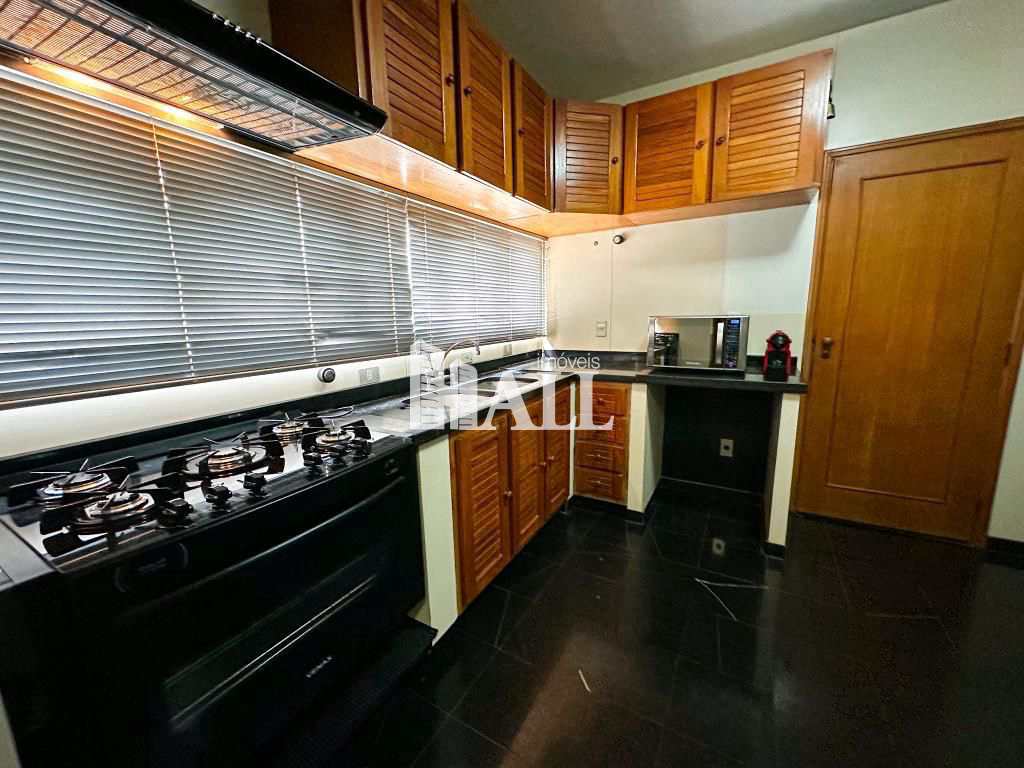 Apartamento à venda com 4 quartos, 239m² - Foto 8