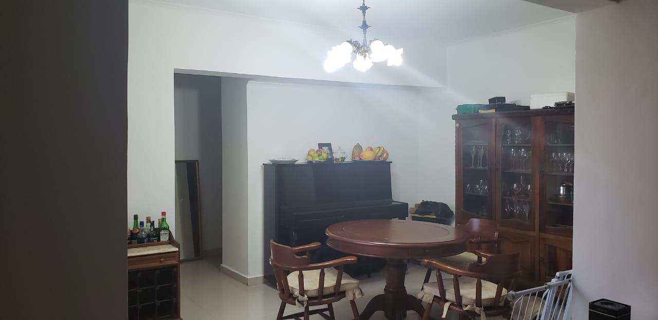 Apartamento à venda com 3 quartos, 128m² - Foto 2