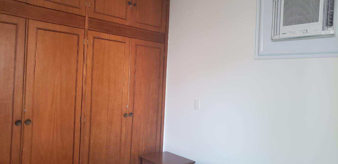 Apartamento à venda com 3 quartos, 128m² - Foto 5