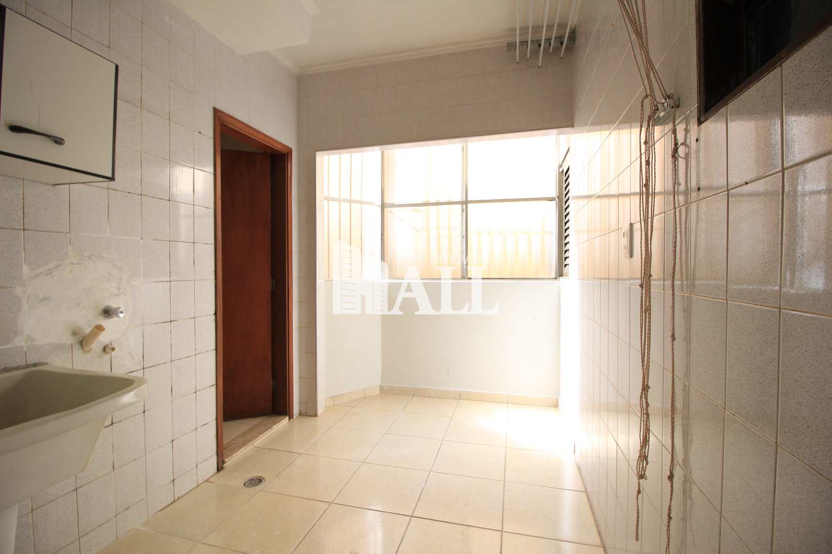 Apartamento à venda com 3 quartos, 108m² - Foto 9