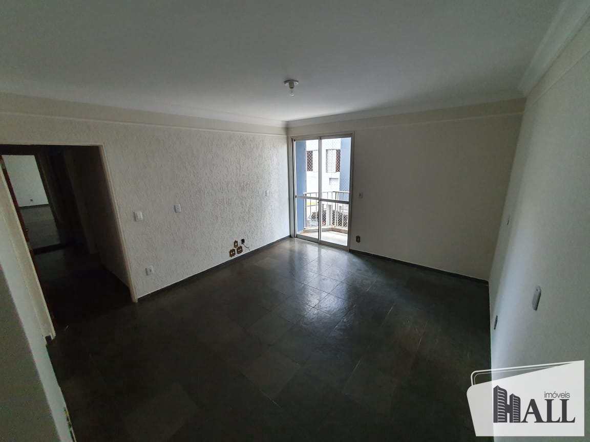 Apartamento à venda com 3 quartos, 78m² - Foto 1