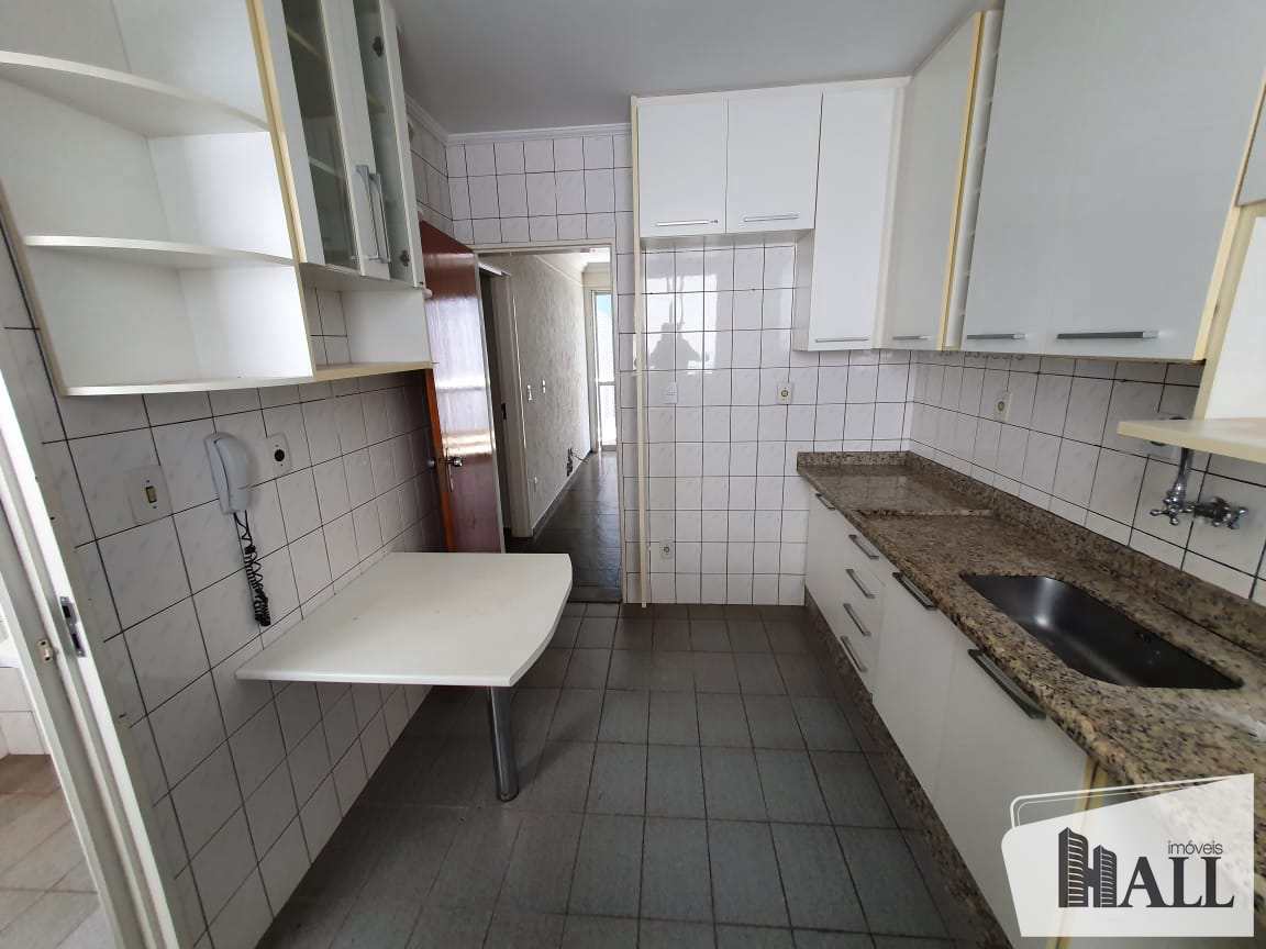 Apartamento à venda com 3 quartos, 78m² - Foto 4