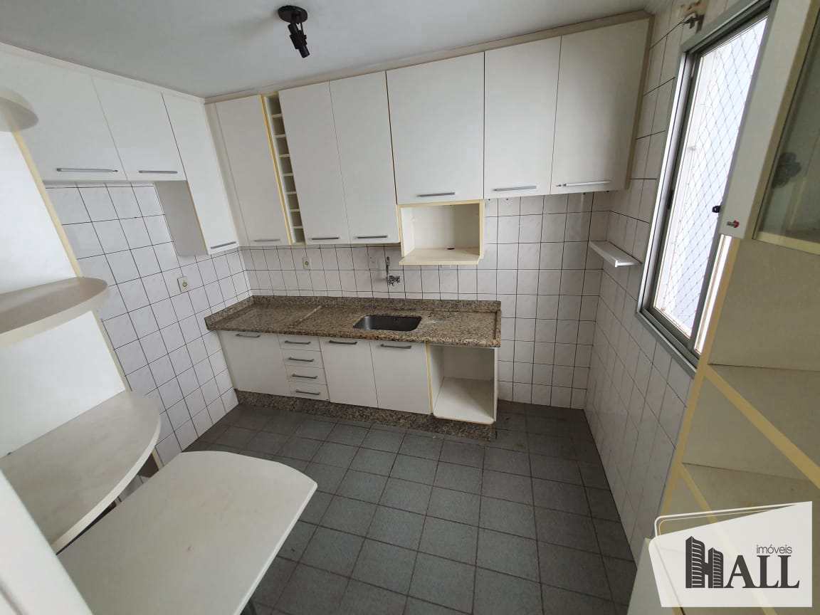 Apartamento à venda com 3 quartos, 78m² - Foto 3