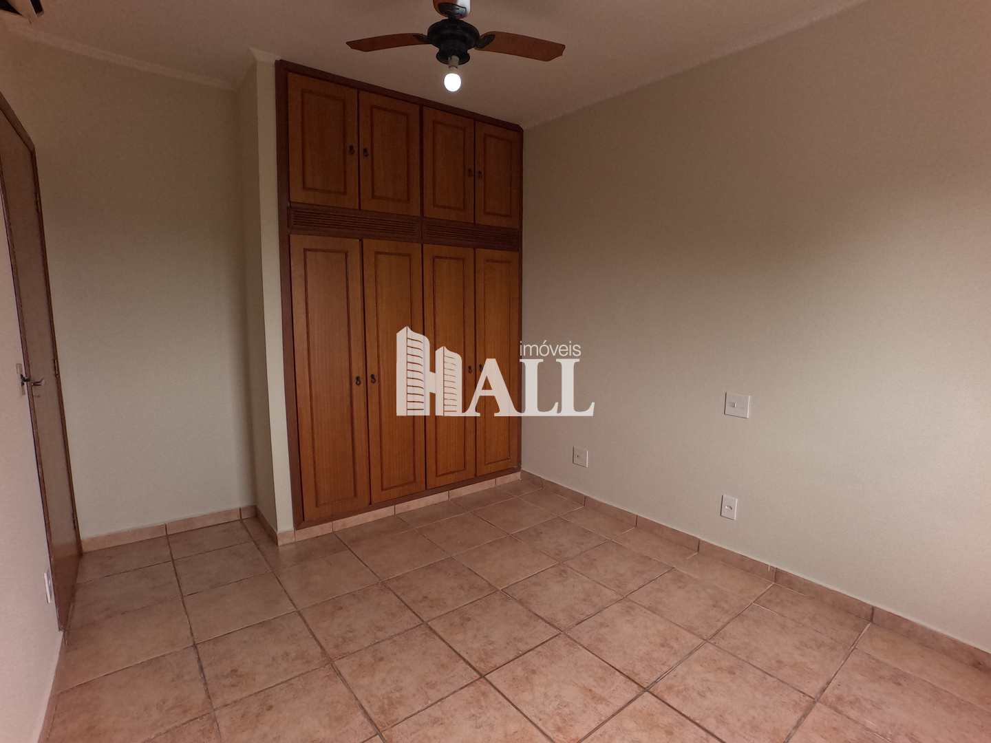 Apartamento à venda com 3 quartos, 119m² - Foto 22