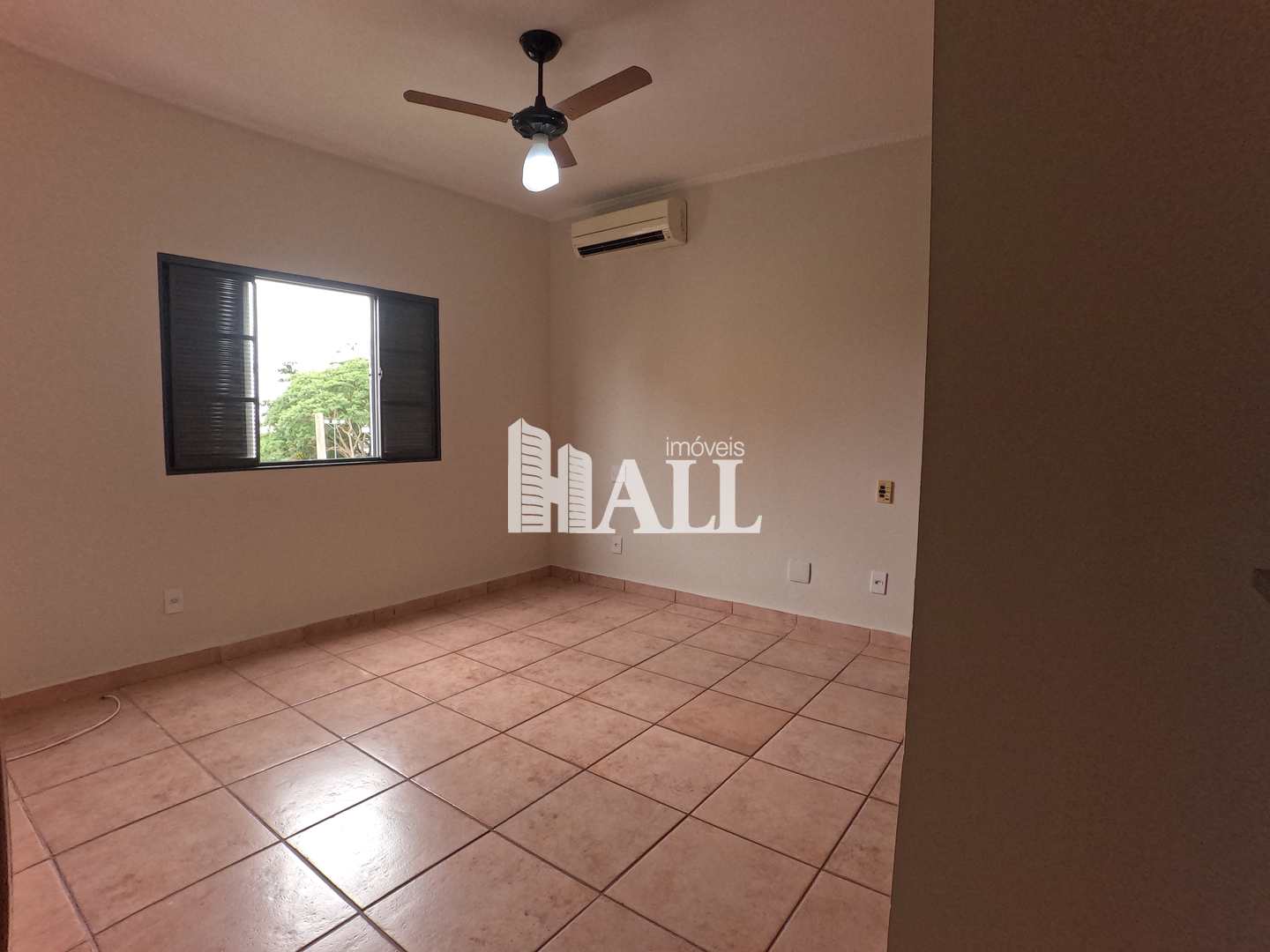Apartamento à venda com 3 quartos, 119m² - Foto 23