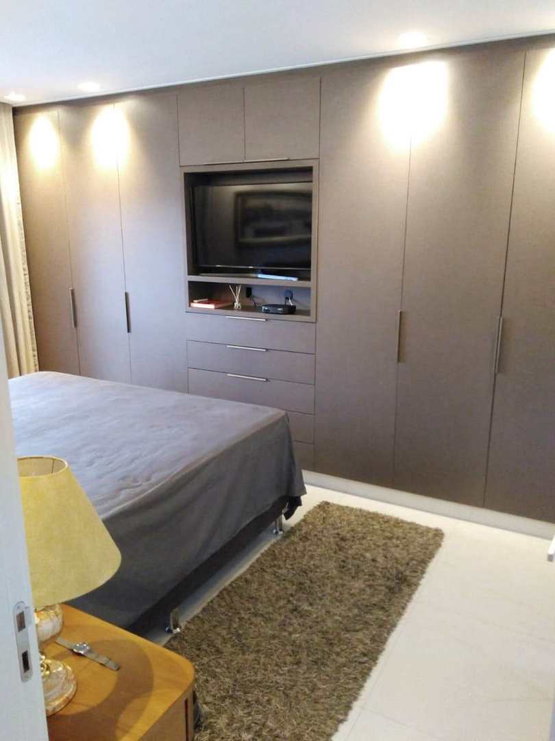 Apartamento à venda com 3 quartos, 147m² - Foto 17