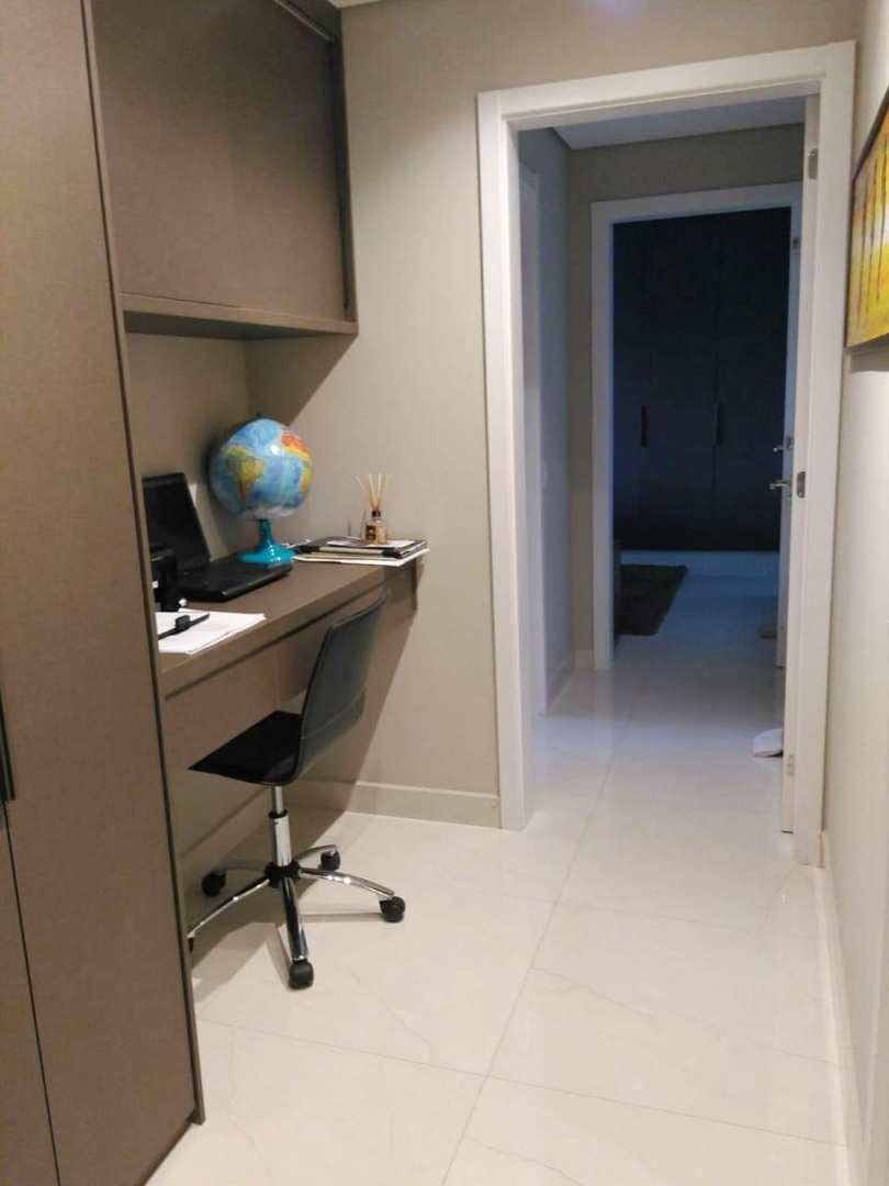 Apartamento à venda com 3 quartos, 147m² - Foto 15