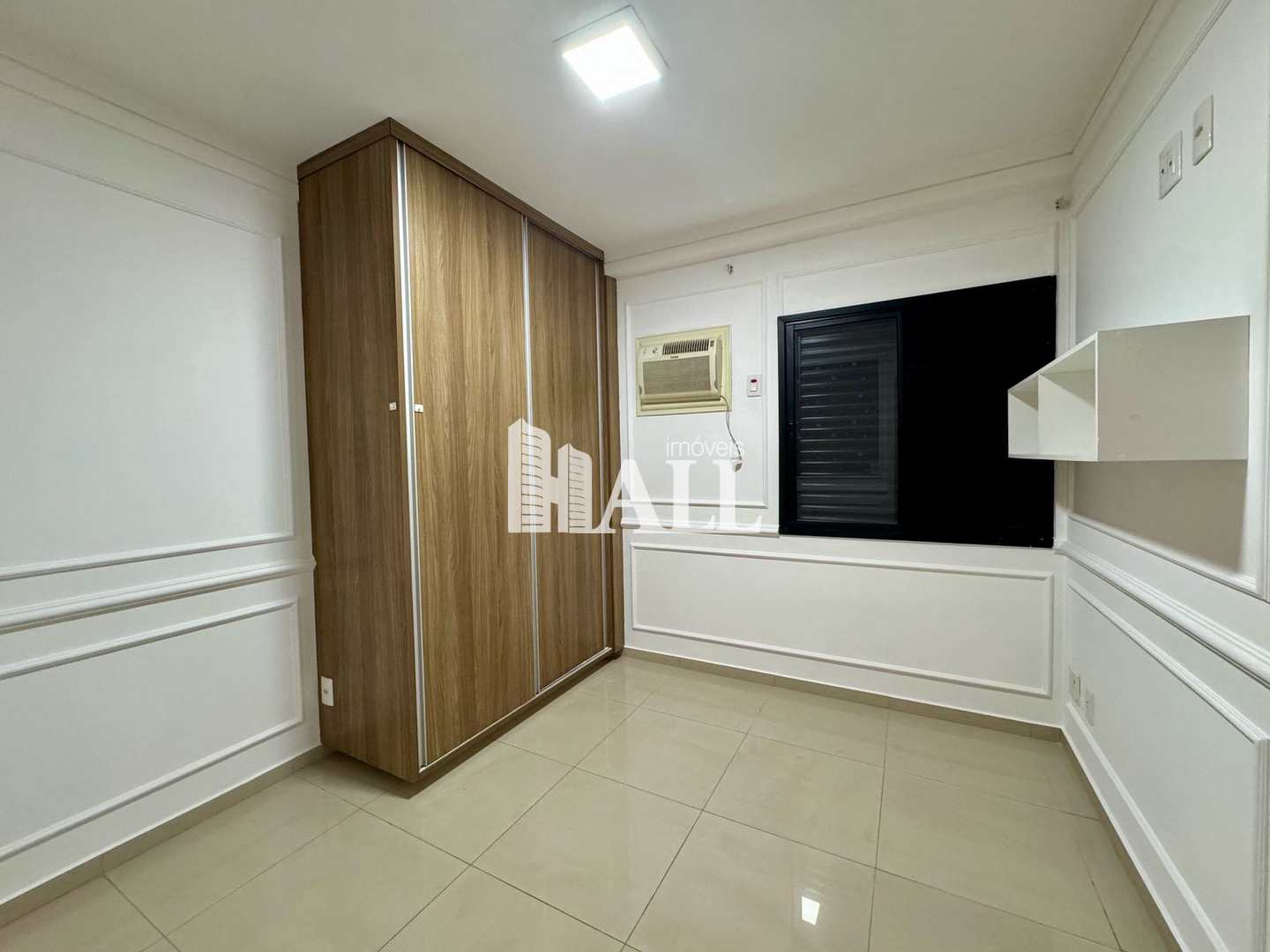 Apartamento à venda com 3 quartos, 156m² - Foto 7