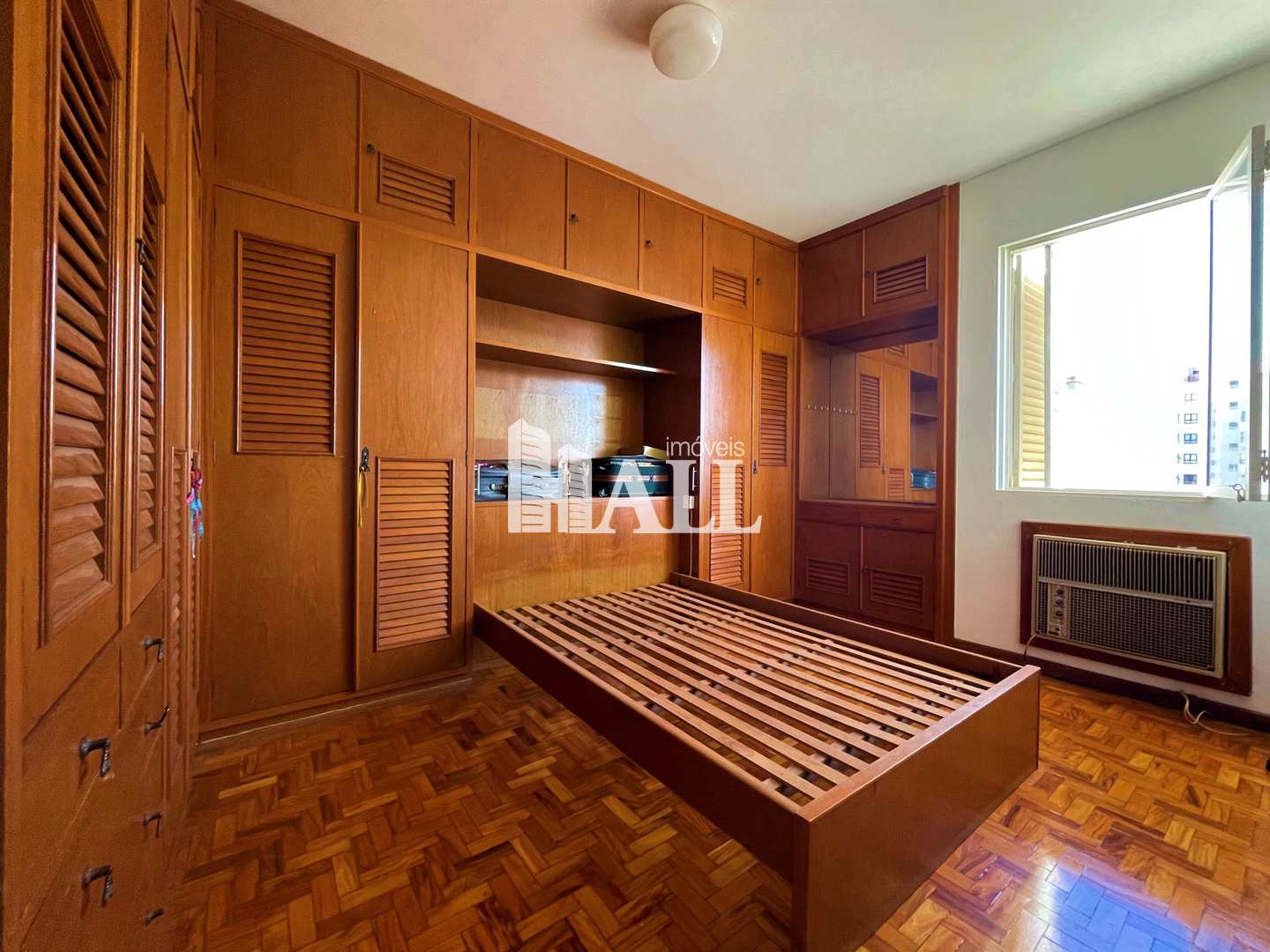 Apartamento à venda com 3 quartos, 127m² - Foto 5