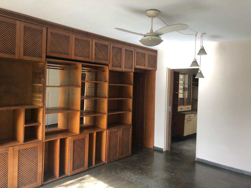 Apartamento à venda com 3 quartos, 70m² - Foto 1