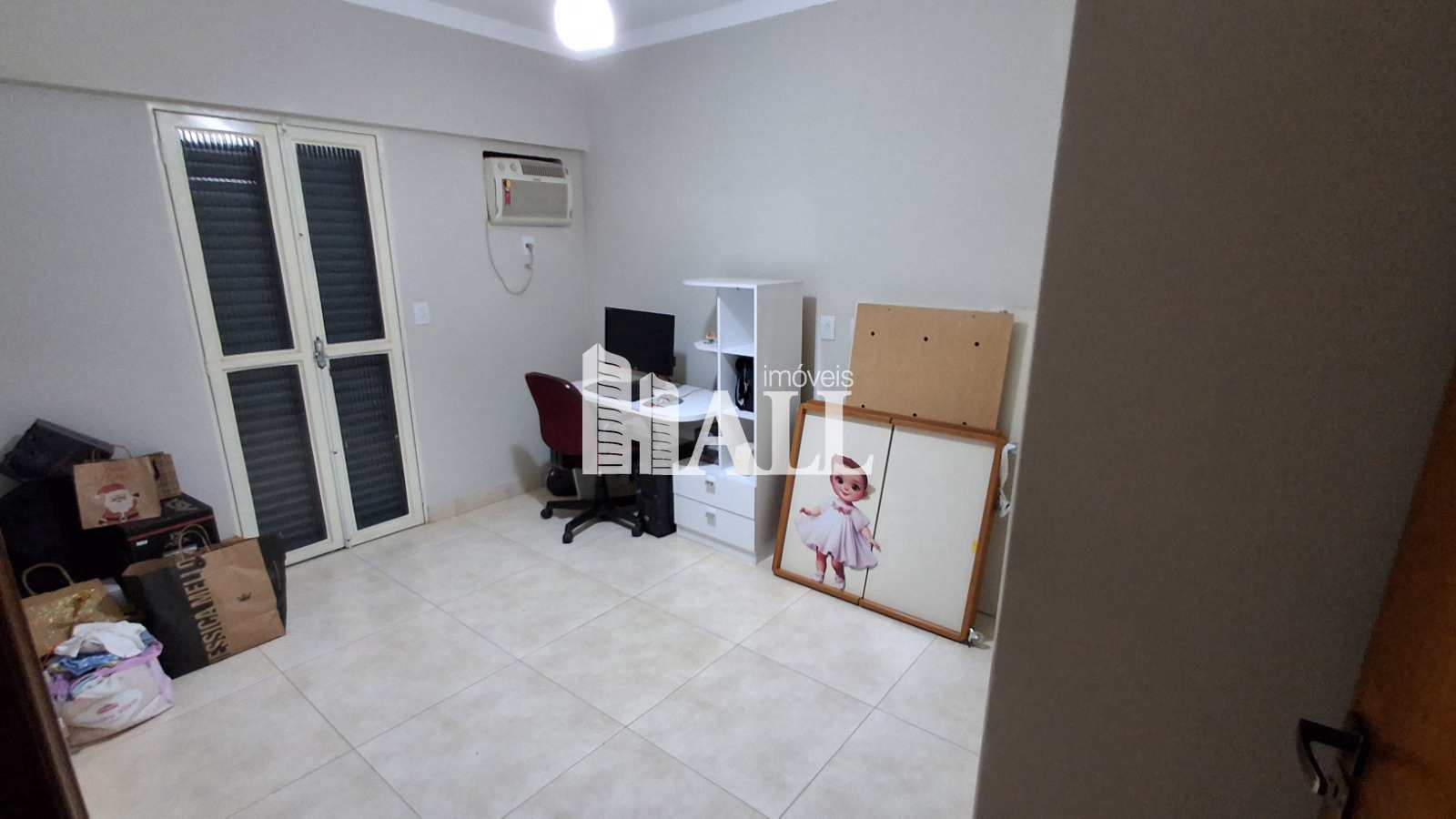 Apartamento à venda com 3 quartos, 110m² - Foto 11