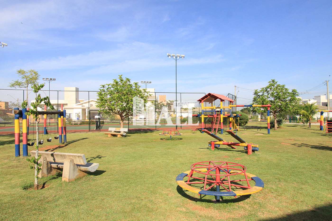 Casa de Condomínio à venda com 3 quartos, 294m² - Foto 26