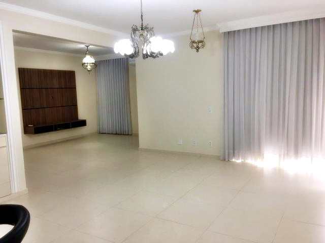 Apartamento à venda com 2 quartos, 107m² - Foto 1