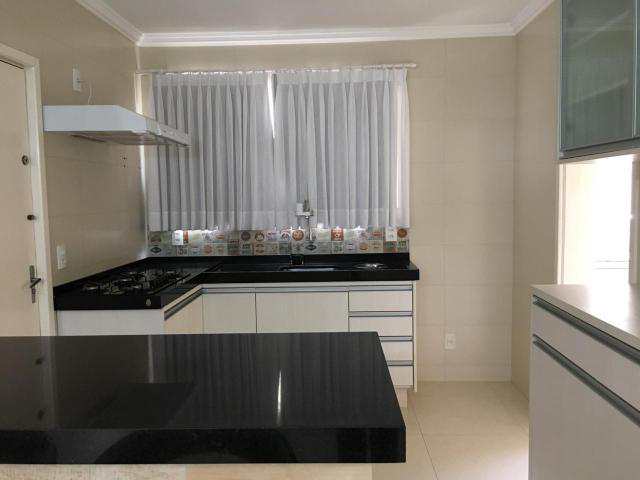 Apartamento à venda com 2 quartos, 107m² - Foto 12