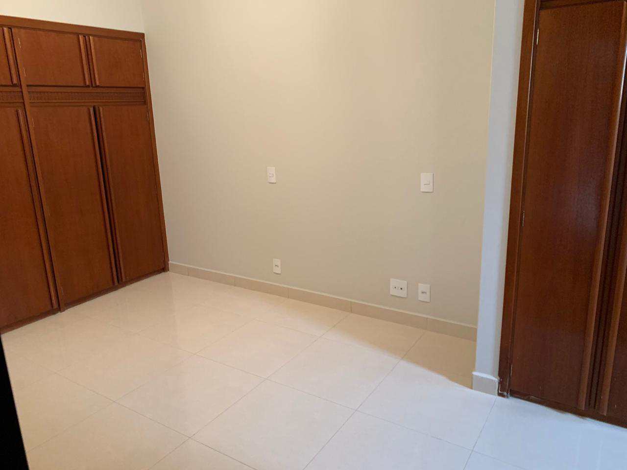 Apartamento à venda com 3 quartos, 130m² - Foto 5