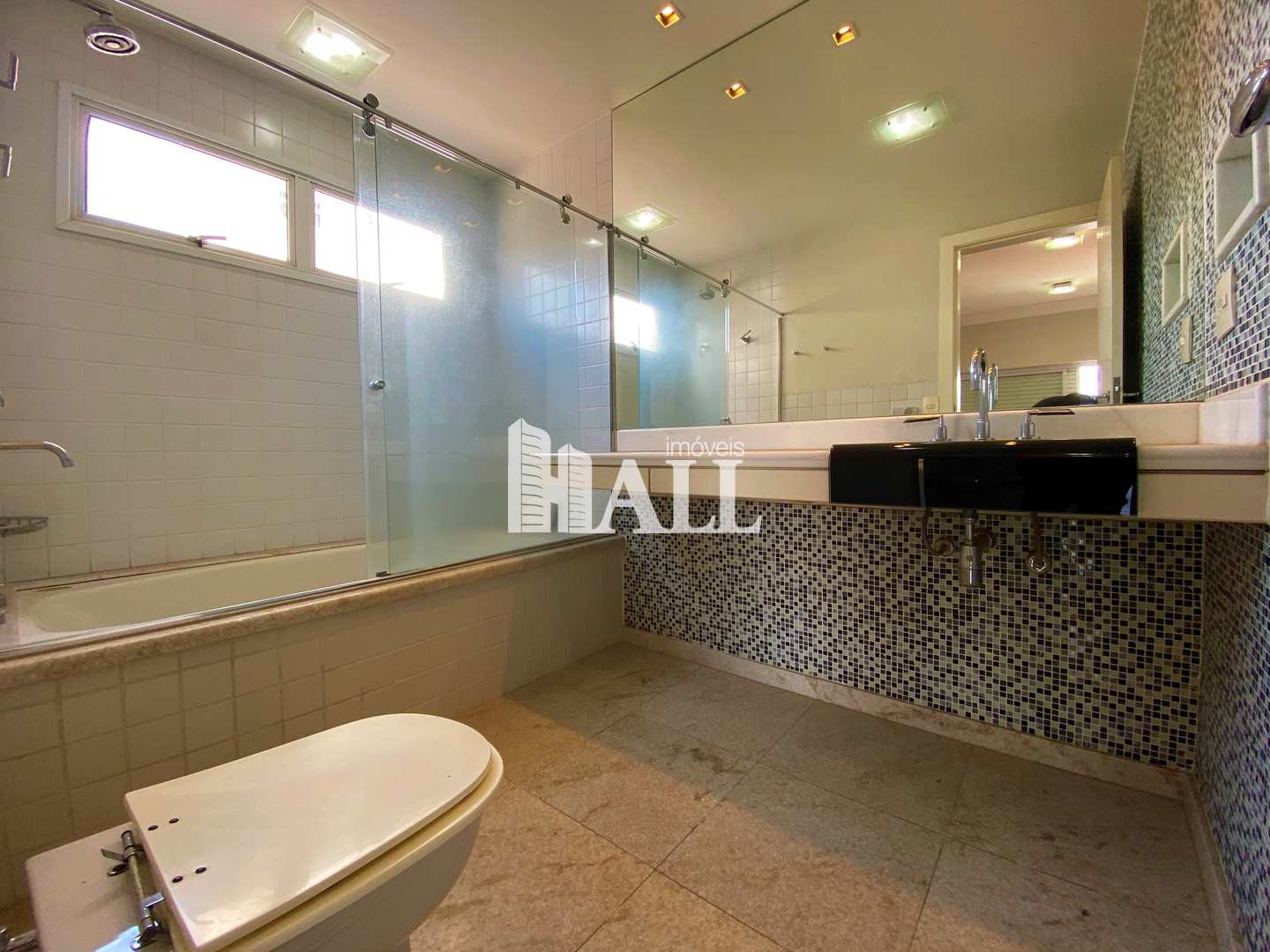 Apartamento à venda com 4 quartos, 330m² - Foto 17