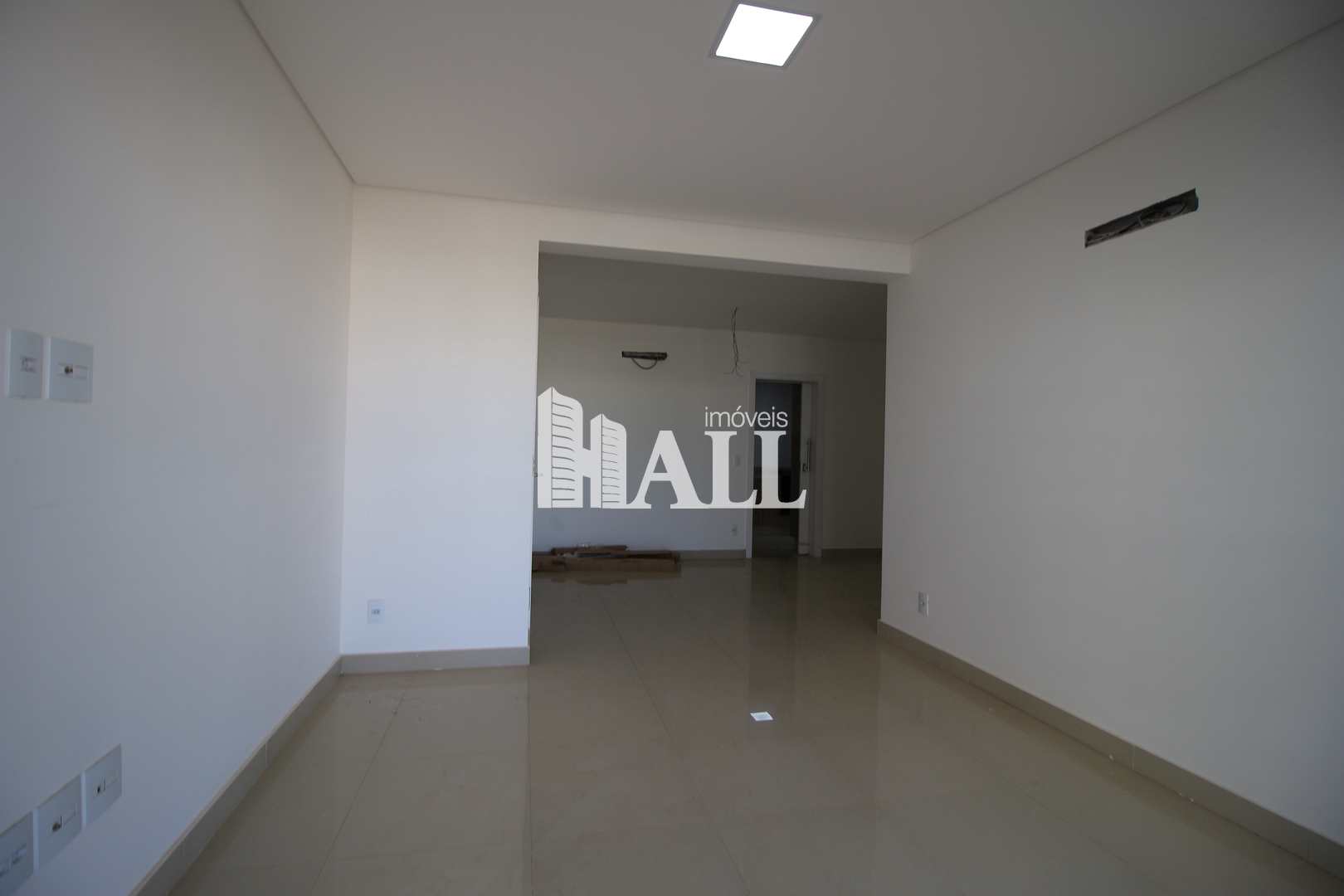 Apartamento à venda com 3 quartos, 135m² - Foto 17