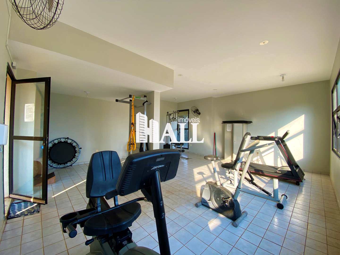 Apartamento à venda com 2 quartos, 77m² - Foto 15
