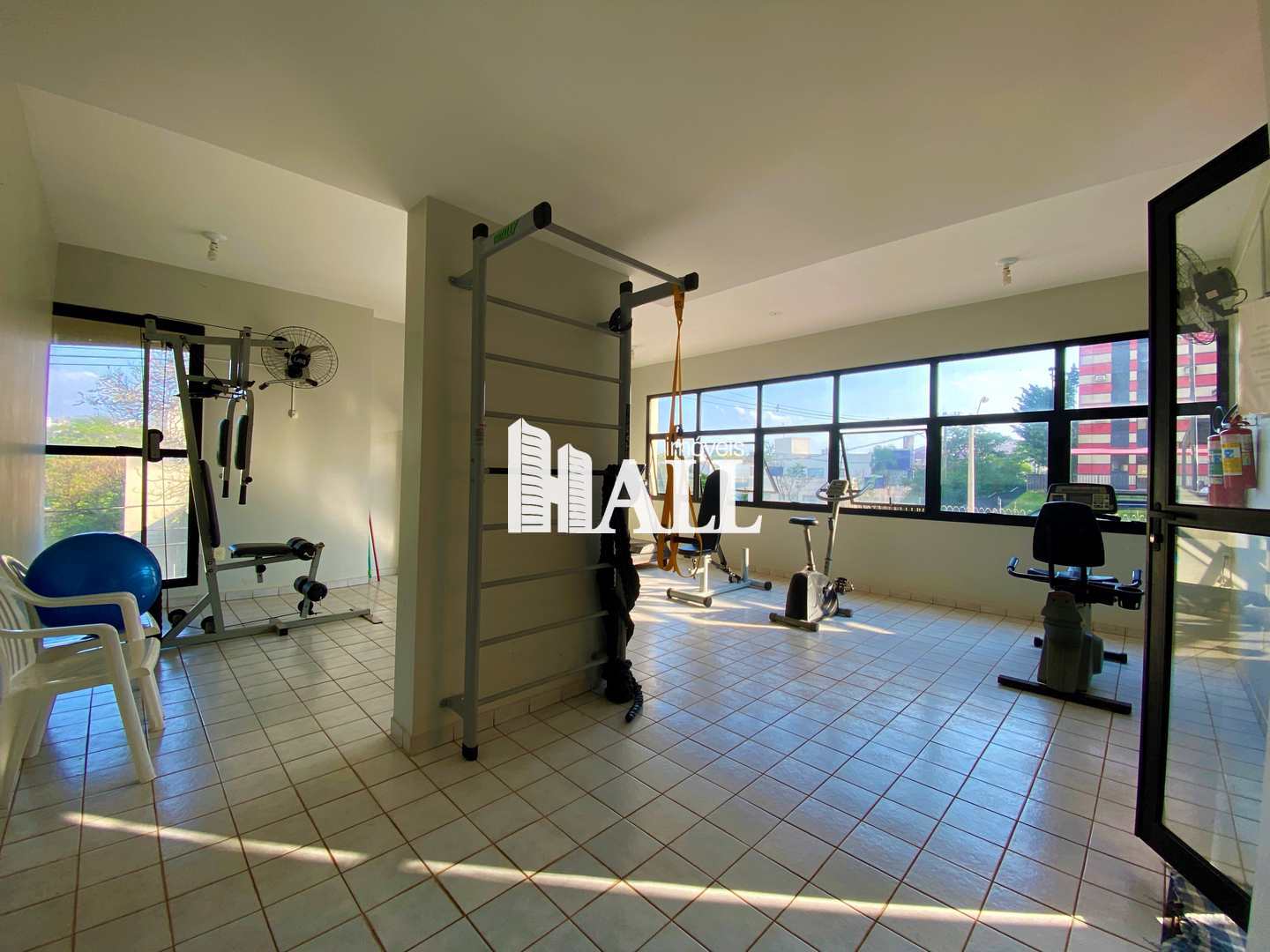 Apartamento à venda com 2 quartos, 77m² - Foto 16