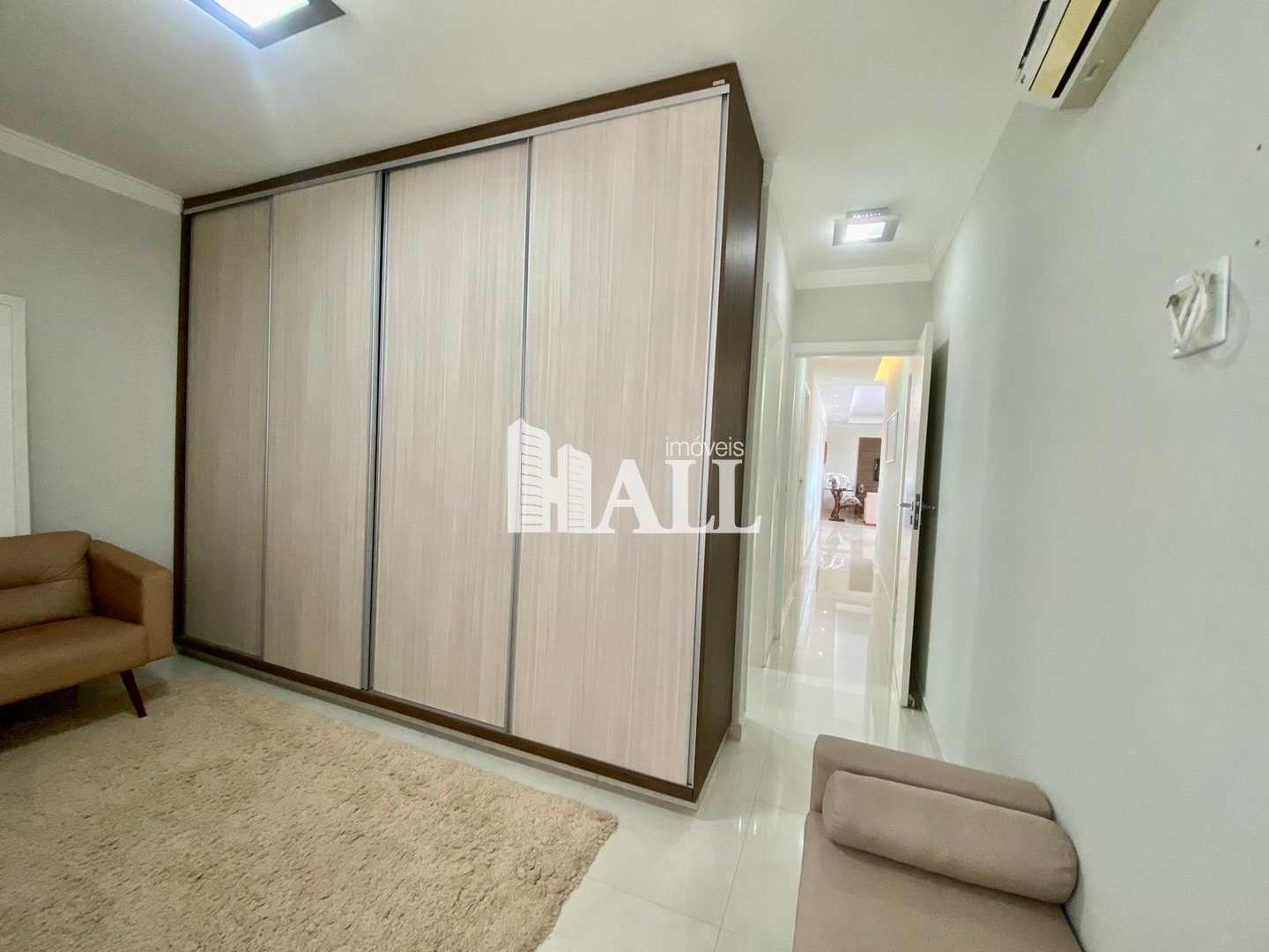 Apartamento à venda com 3 quartos, 156m² - Foto 8