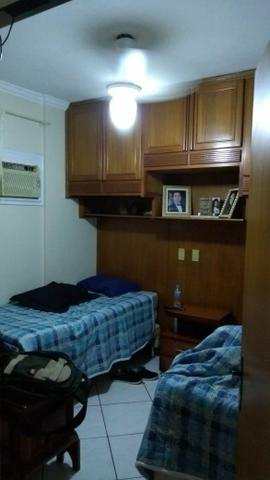 Apartamento à venda com 3 quartos, 110m² - Foto 4