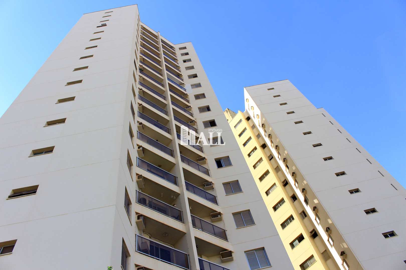 Apartamento à venda com 3 quartos, 110m² - Foto 9