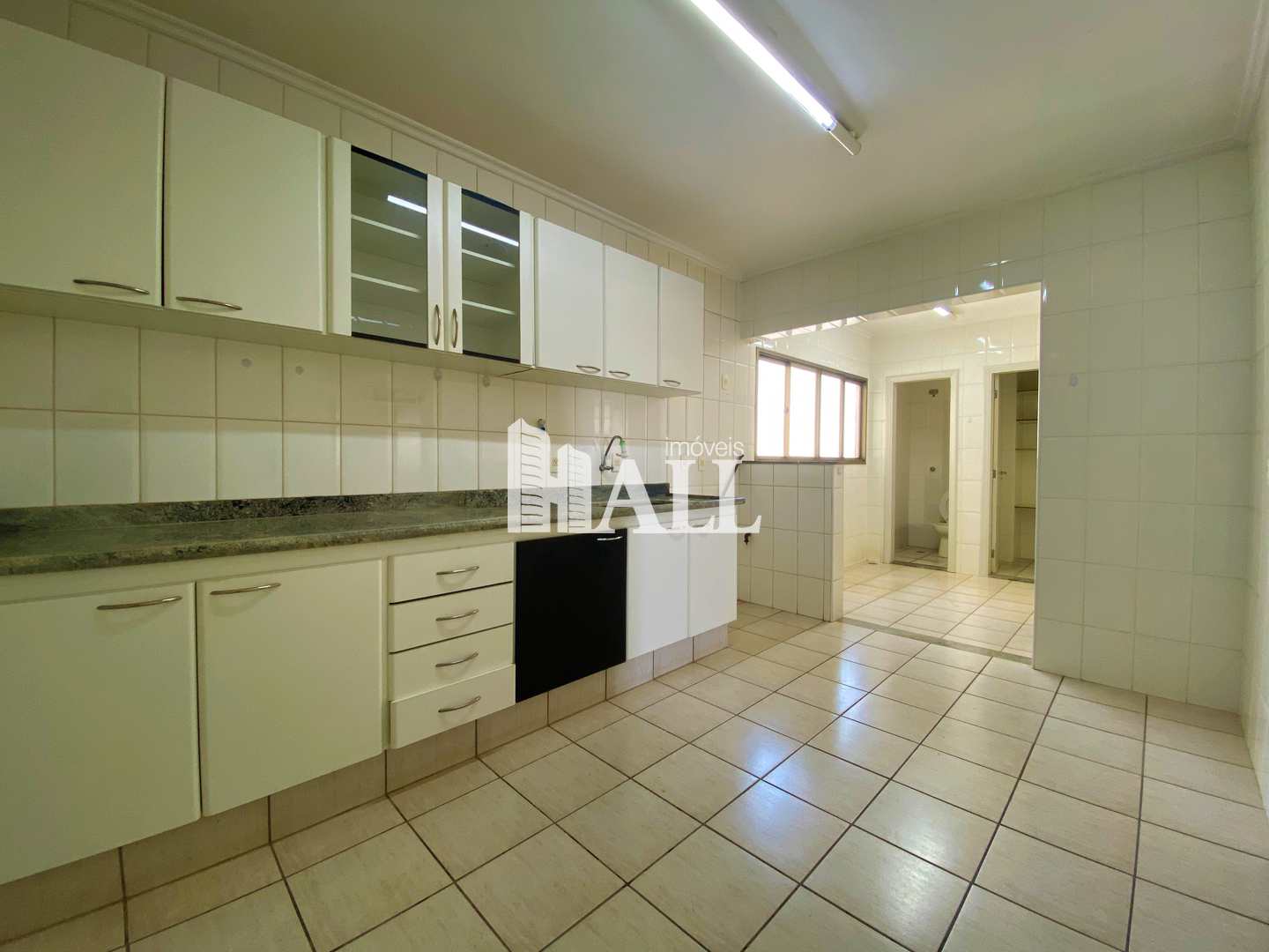 Apartamento com 3 quartos à venda, 112m² — foto 3 de 31