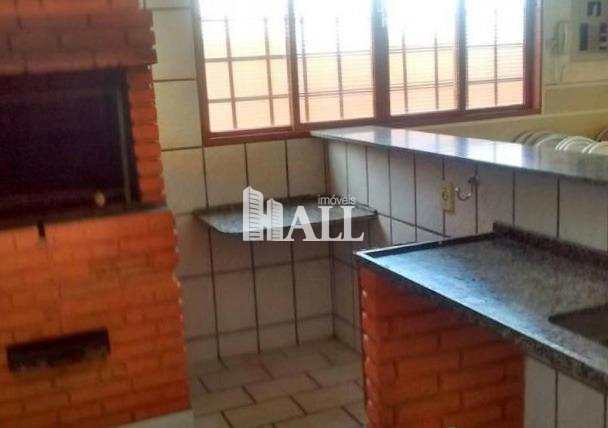 Apartamento à venda com 2 quartos, 80m² - Foto 9